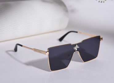 Magnus Gold Frame Black Lens